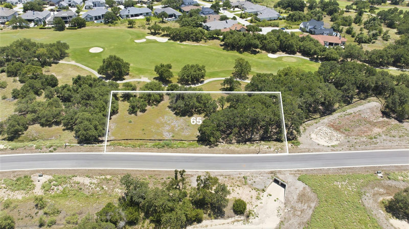 413 Lightning Ranch Rd — exterior