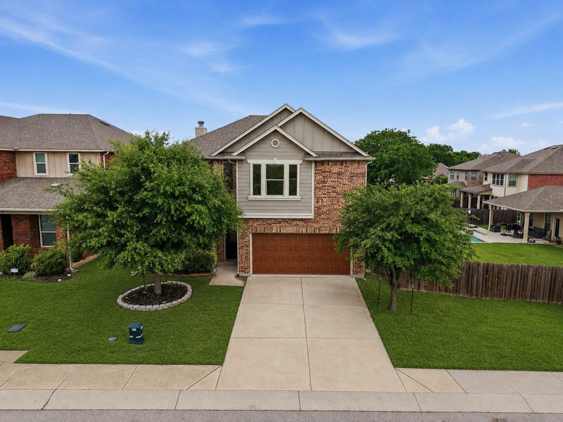 670 Landon Samuel Loop — exterior