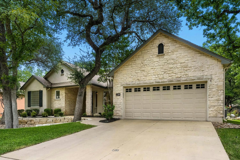156 Great Frontier Drive — exterior