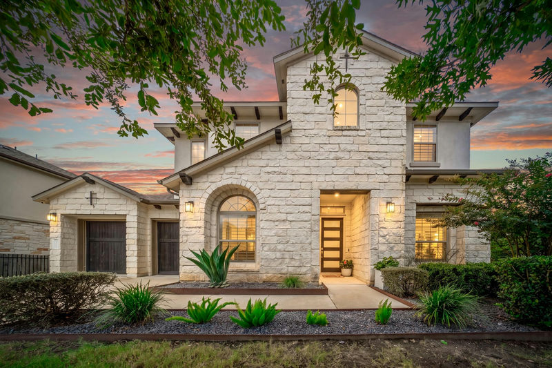 12800 Veronese Dr — exterior