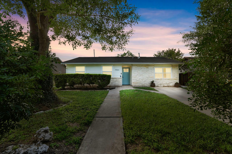 7903 Bixler Dr — exterior