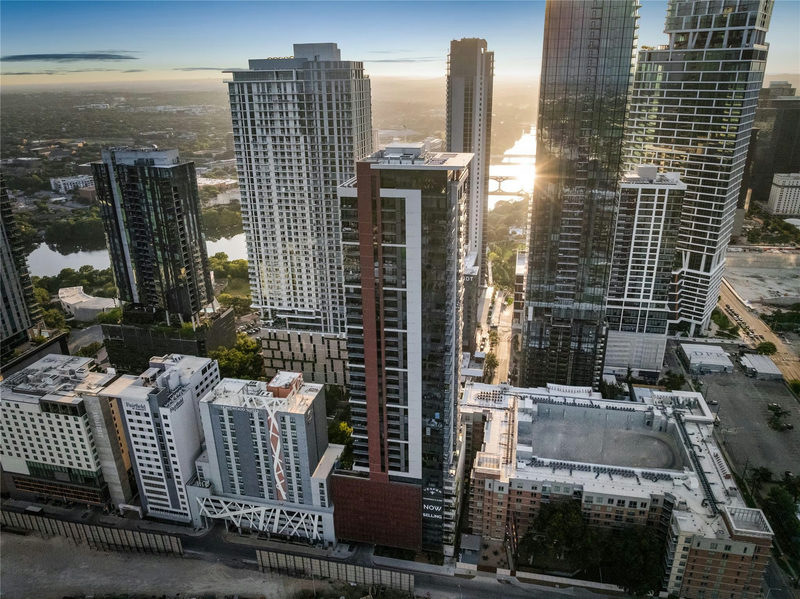 84 East Ave #3808 — exterior