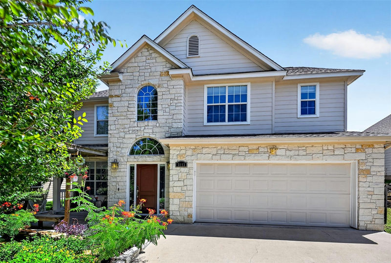 3113 Chisholm Trl — exterior