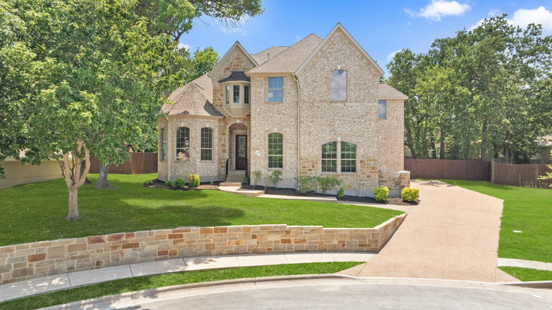 205 Crosswind Ct — exterior