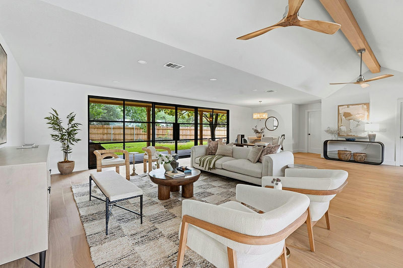 5810 Marilyn Dr — exterior