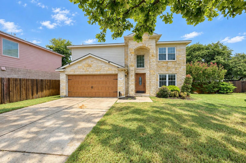 1405 Hawk Dr — exterior