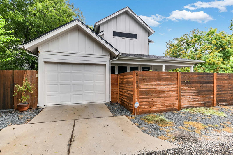 5102 Martin Ave #2 — exterior