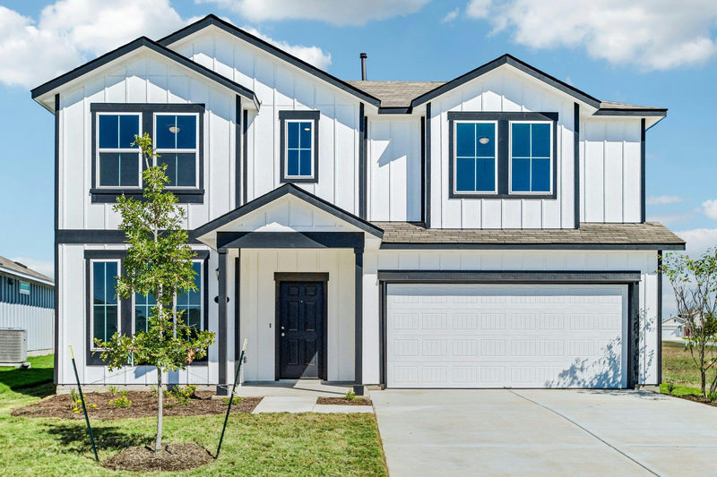 110 Desperado St — exterior