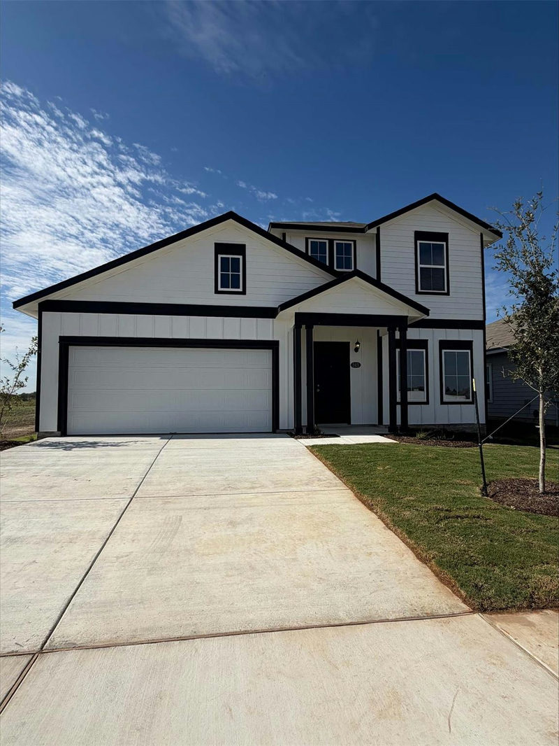 2421 Winding Creek Rd — exterior