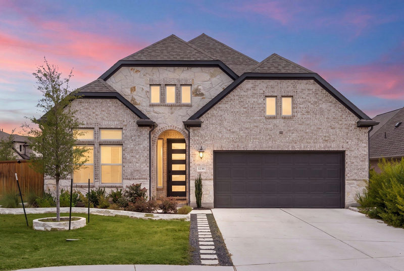 1236 Scenic Green Loop — exterior