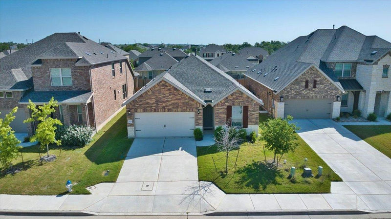 104 Raleigh Dr — exterior