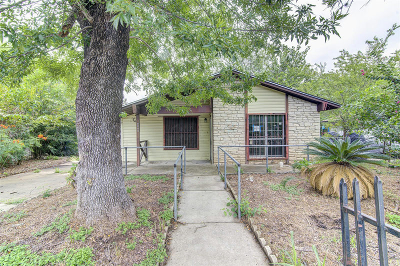 6006 Palm Cir — exterior