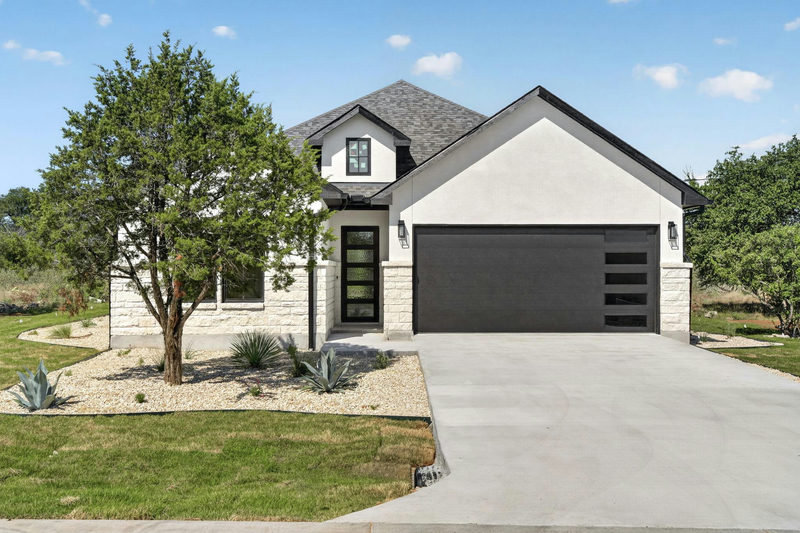 1713 Whitetail RD — exterior
