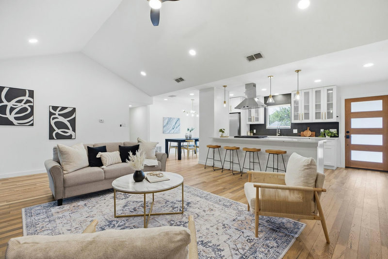 9004 Blue Quail Dr — exterior