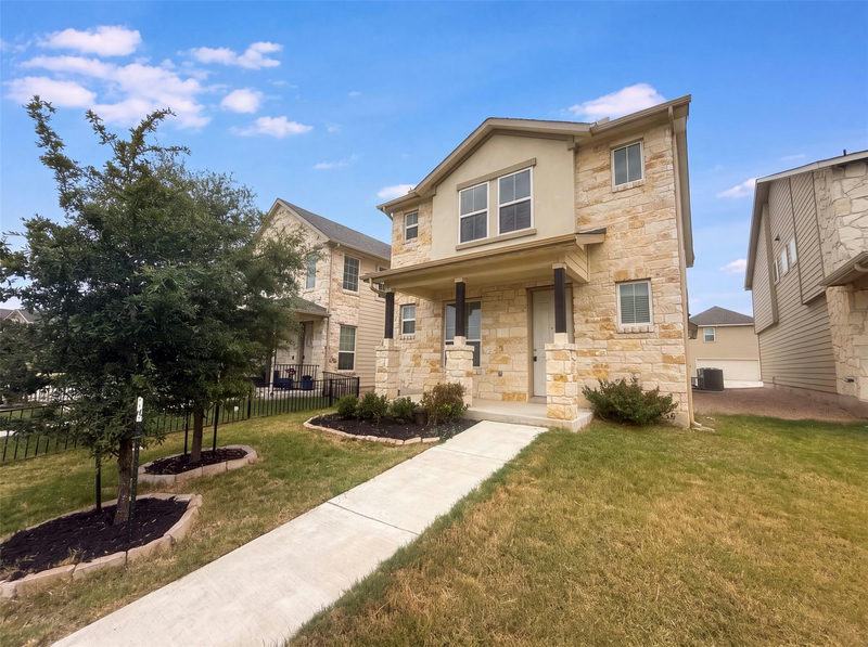 304 Lost Mine Peak Ln — exterior