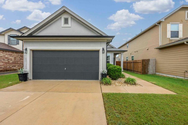 14204 Theodore Roosevelt St — exterior