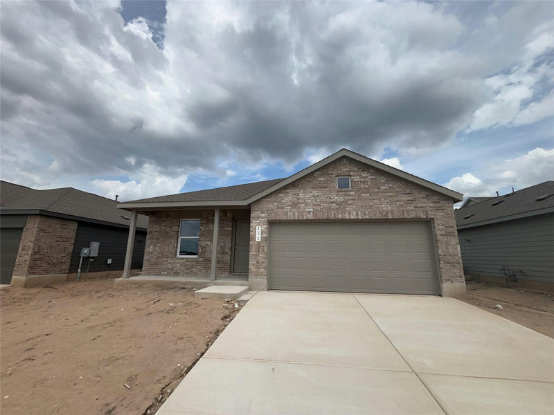 121 Spotbill Ct — exterior