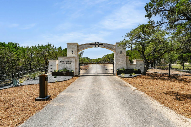 Tract 4 Buttercup Ln — exterior