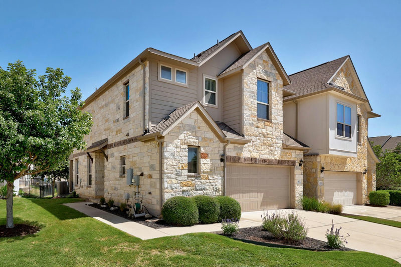 2105 Town Centre Dr #44 — exterior