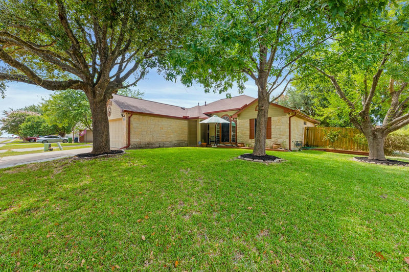 500 Morning Dove Dr — exterior