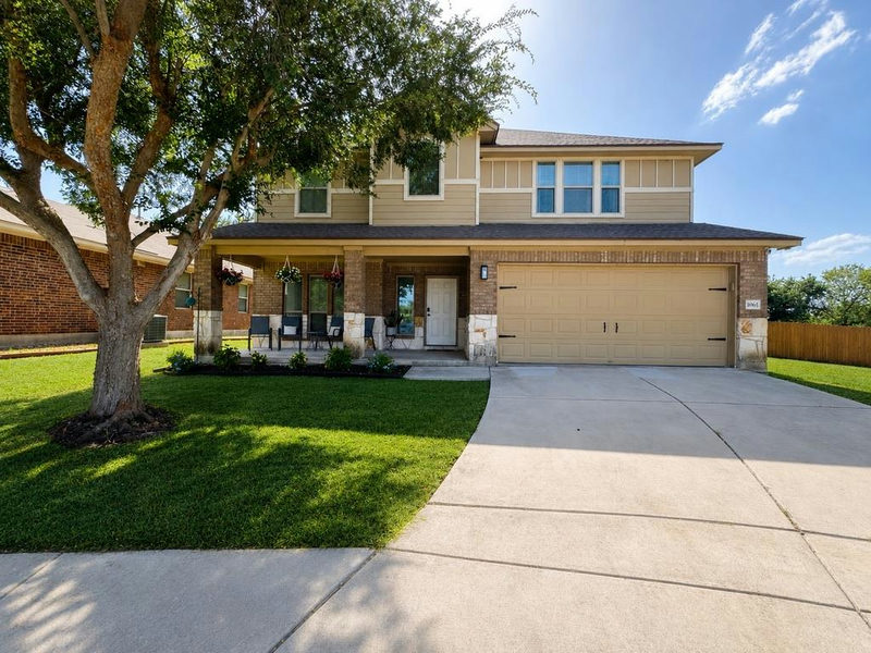 1061 Hot Spring Vly — exterior