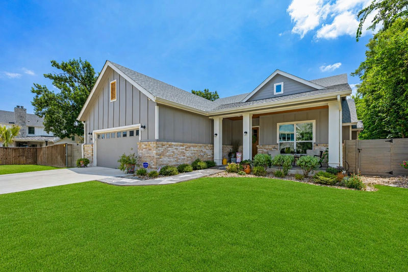 113 Retreat Pl — exterior