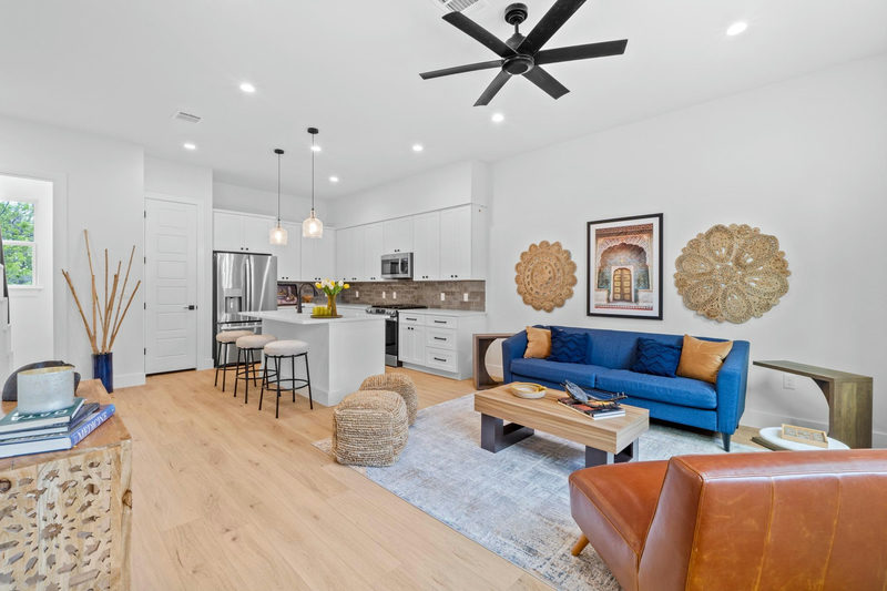 911 Calle Limon None #2 — exterior