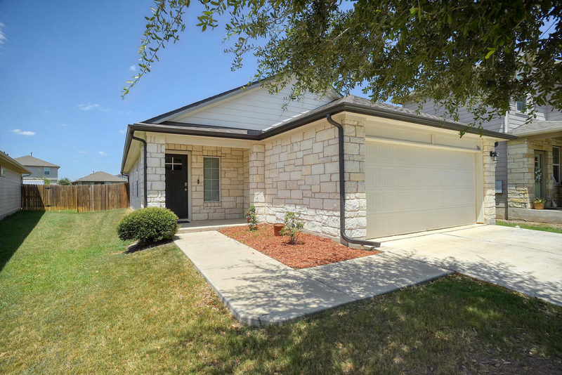 706 Roaring Fork Ln — exterior