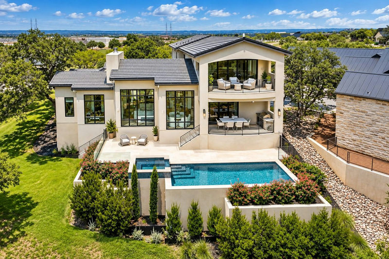 146 Coral Berry — exterior