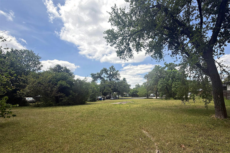 5108 Heflin Ln — exterior