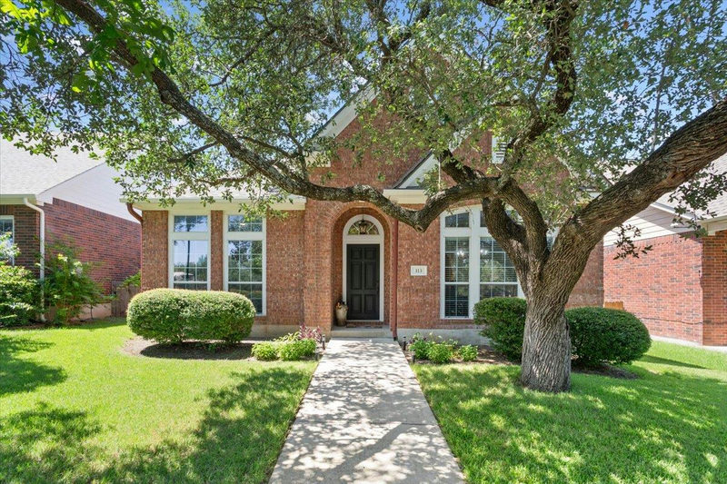 113 Village Park Dr — exterior