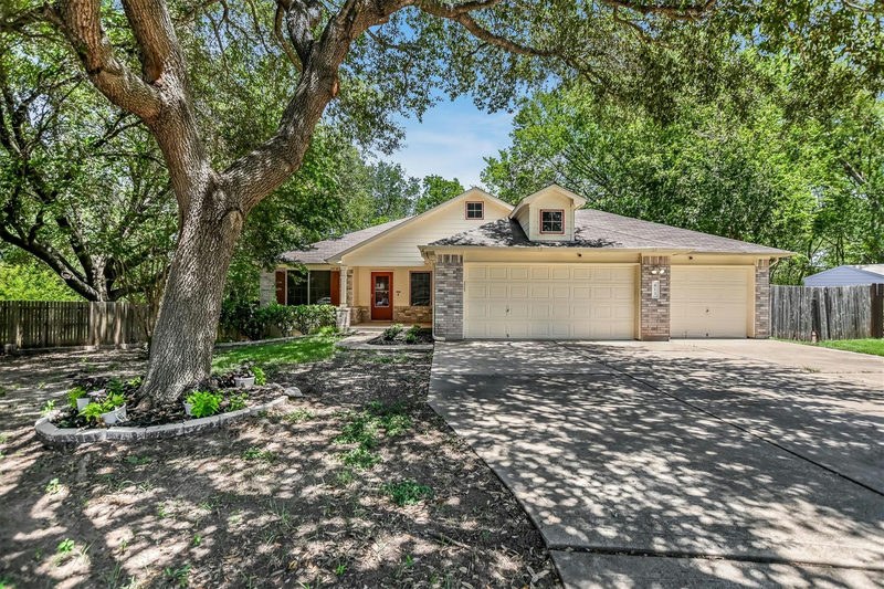 413 Patton Cv — exterior