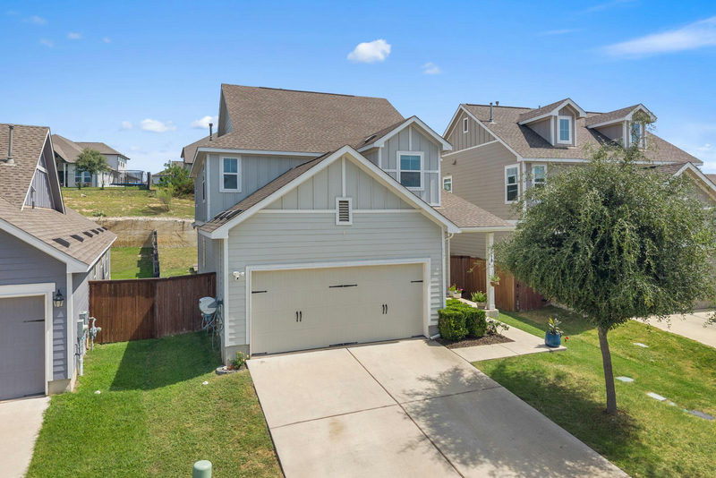160 Red Buckeye Loop — exterior
