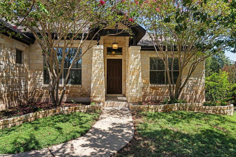 15204 Falcon Dr — exterior