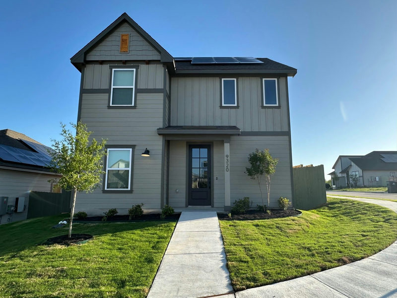 9320 Gladsome Path — exterior