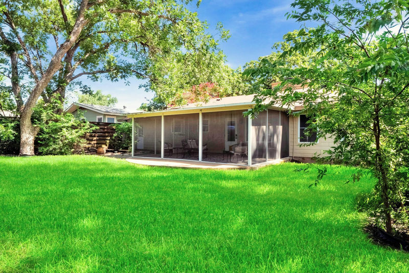 1405 Briarcliff Blvd — exterior