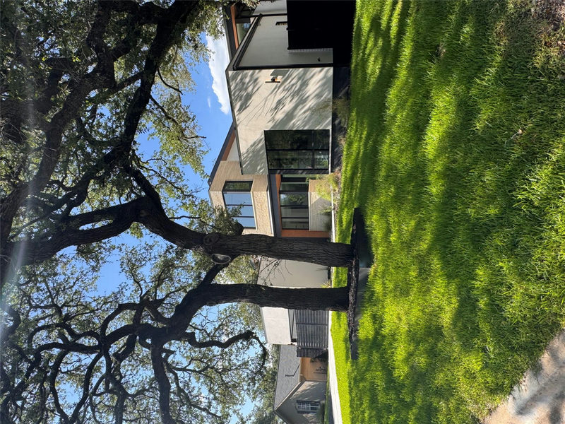 4216 Deepwoods Dr — exterior