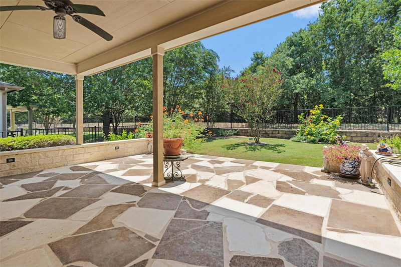 113 Independence Creek Ln — exterior