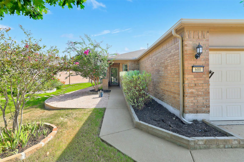 600 Salado Creek Ln — exterior