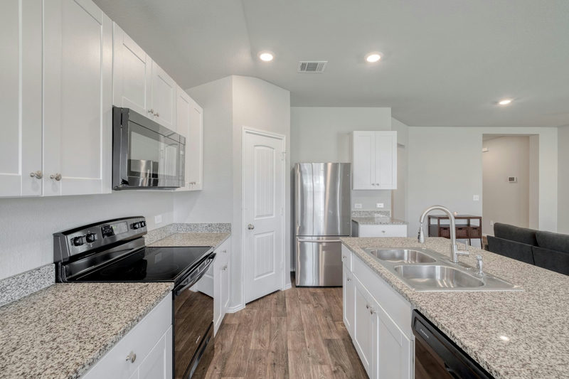 5712 Xene Dr — exterior