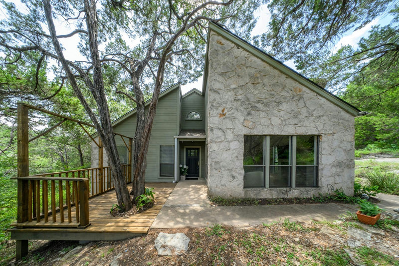 6702 Cat Creek Trl — exterior