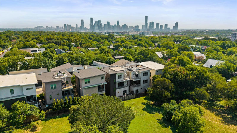2105 Goodrich Ave #7 — exterior