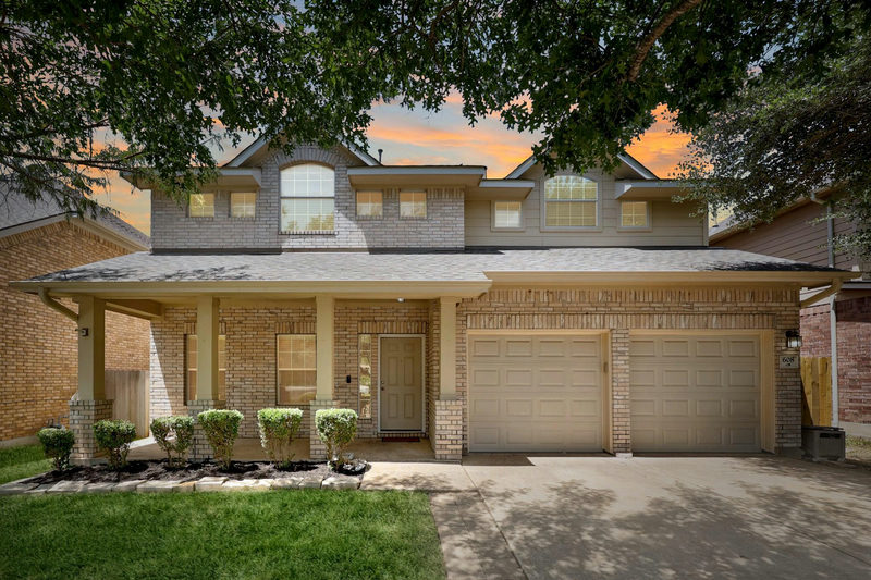608 Spanish Oak Ter — exterior