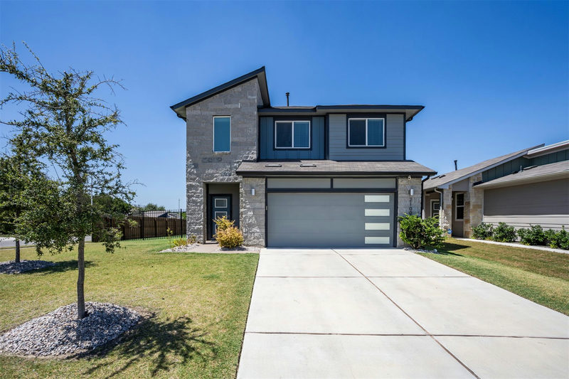 2100 Tucker Ln — exterior