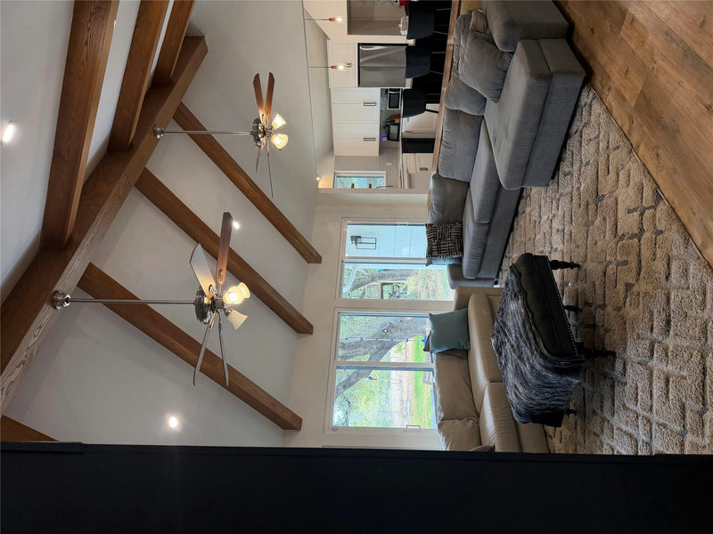 2804 Live Oak St — exterior