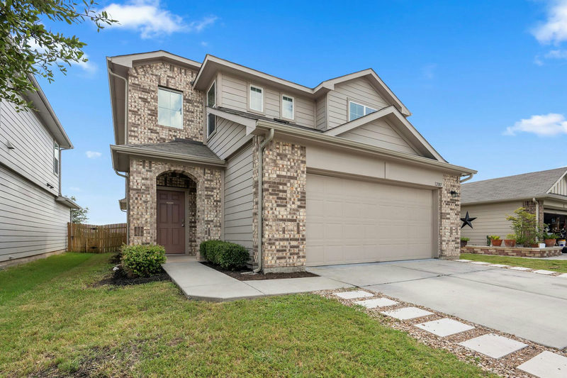 12007 Riprap Dr — exterior