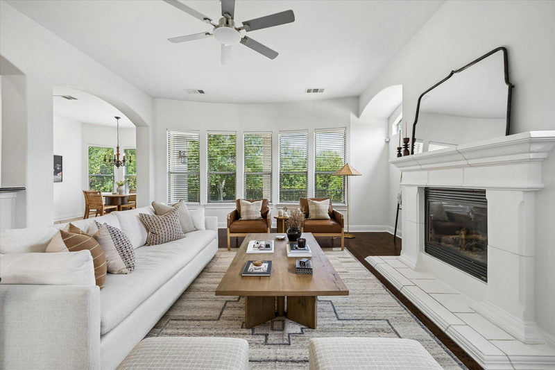 11600 Hunters Green Trl — exterior