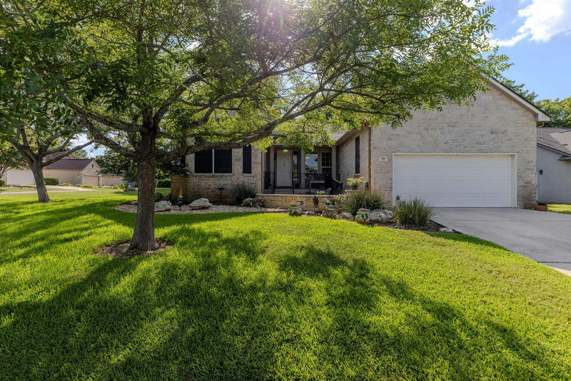 101 Morning Glory Cir — exterior
