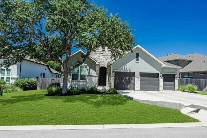 1130 Arrowhead Ranch Blvd — exterior