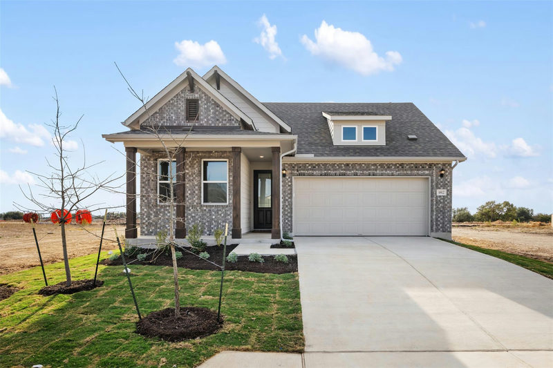 126 Arlington Park Loop — exterior